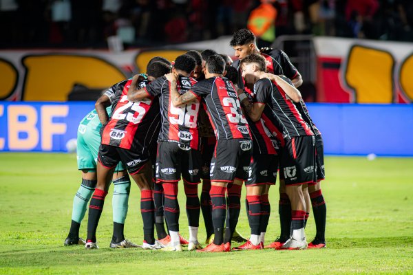 [Vitória tem mais de 90% de chance de permanecer na Série A]