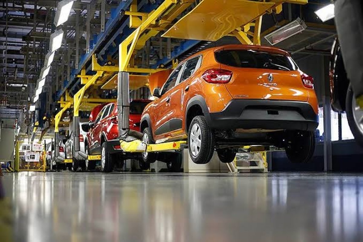 FCA suspende produção em PE assim como Renault, Honda, BMW e Toyota