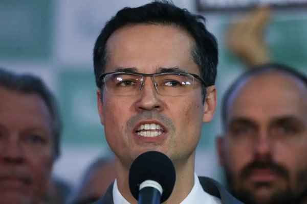 [Maioria do TSE mantém suspensão da campanha de Deltan ao Senado]
