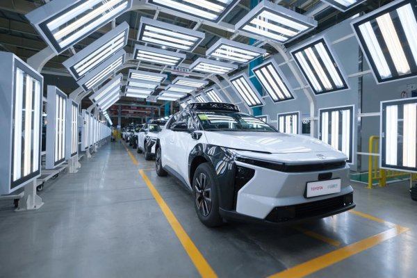 [Toyota vai produzir veículos elétricos com extensor de alcance na China ]