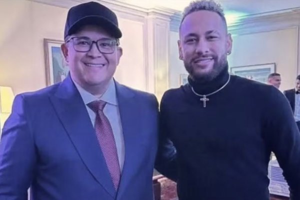 [Neymar Jr. lamenta a morte do empresário Bruno Avelar, vítima de queda de aeronave junto com Rick]