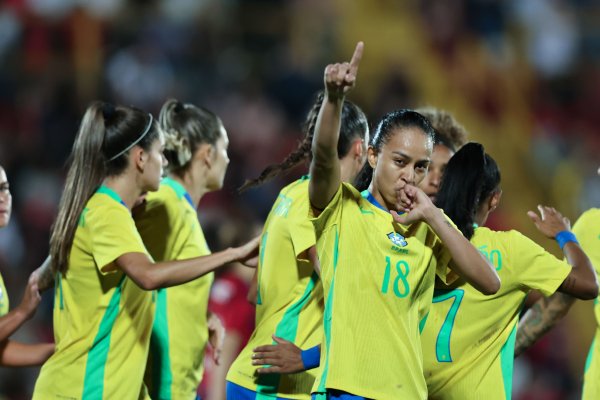 [Com Yanne, Arthur Elias divulga lista de convocadas para amistosos da Seleção Feminina]