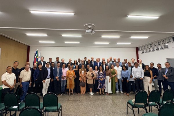 [Encontro do Associativismo Baiano reúne lideranças empresariais de diferentes regiões do estado em Salvador! ]