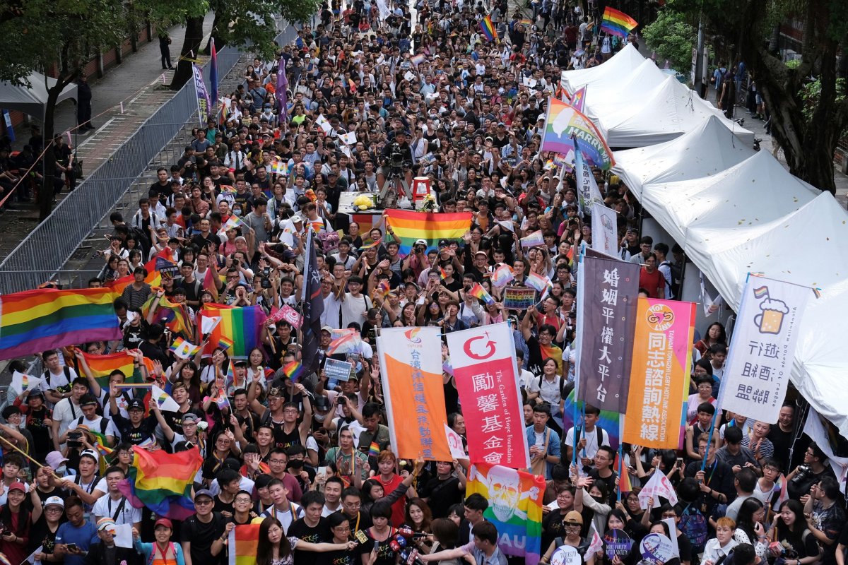 Taiwan é o 1º país da Ásia a legalizar o casamento LGBTQI+