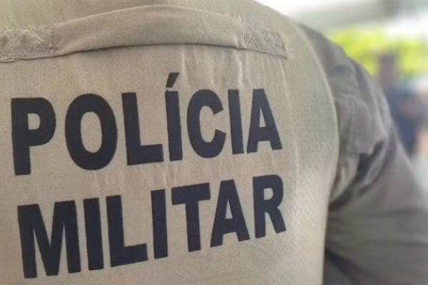 [Homem é preso por tentar incriminar a ex-companheira colocando drogas na floricultura dela]