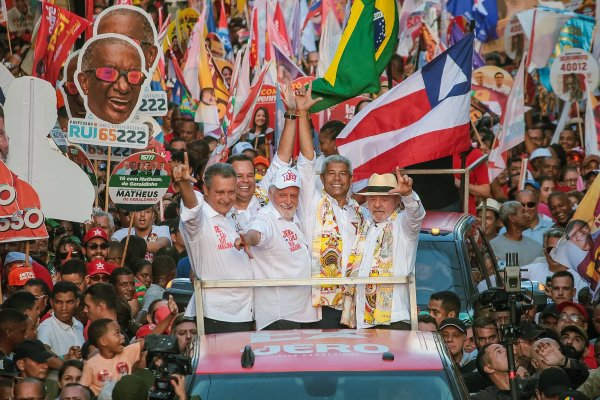 [Lula volta à Bahia na próxima terça (29), confirma Jaques Wagner]