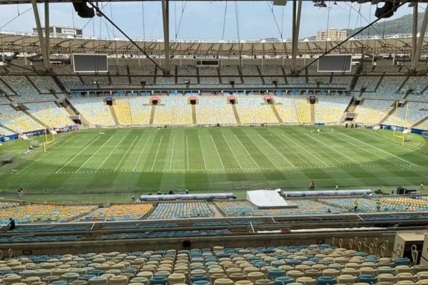 [Maracanã se prepara para receber primeiro jogo da NFL no Rio ]