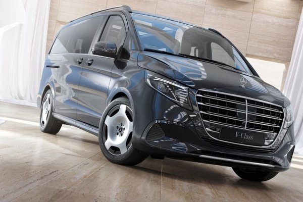 [Mercedes lança van de luxo Classe V e antecipa disputa com modelos chineses ]