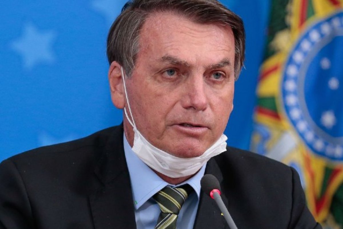 Presidente crítica iniciativa de governadores contra coronavírus