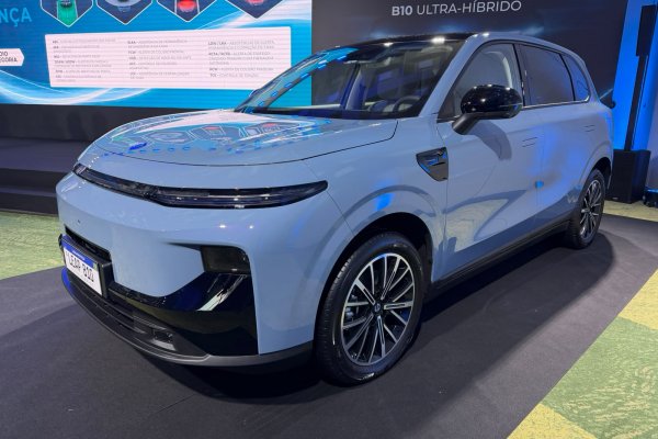 [Leapmotor B10 EREV chega por R$ 179,9 mil ]