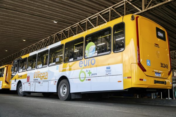 [ Ônibus e Elevador Lacerda terão gratuidade durante primeiro turno das eleições de 2026]