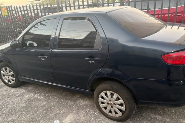 [Suspeito é preso com veículo roubado em Pernambués]