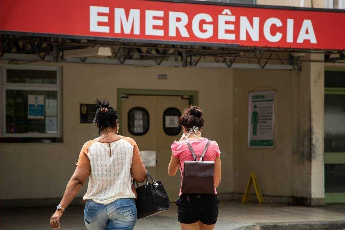 Anvisa recomenda que corpos de pessoas mortas pelo novo coronavírus sejam cremados