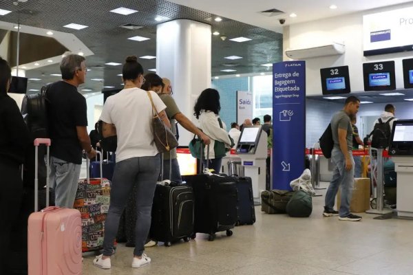 [Países emitem alertas de segurança para viagem ao Brasil citando eleições]
