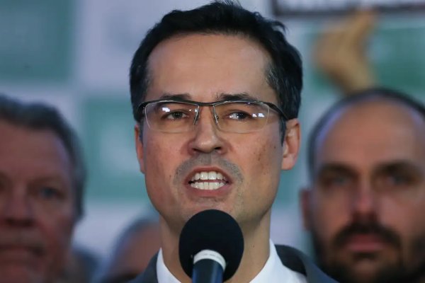 [TSE indefere candidatura de Deltan Dallagnol ao Senado pelo Paraná]
