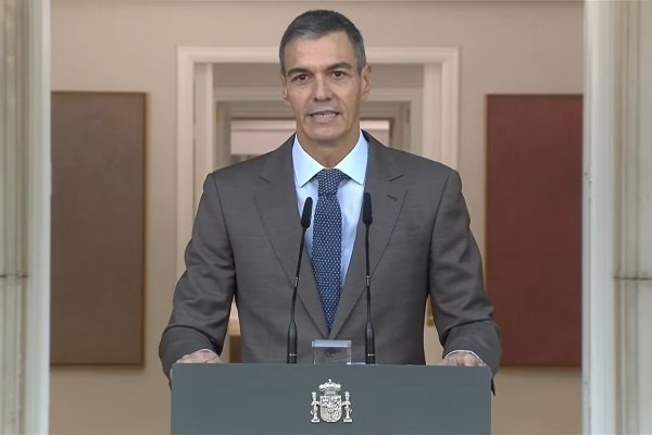 [Primeiro-ministro da Espanha convoca eleições antecipadas em meio à crise habitacional no país ]