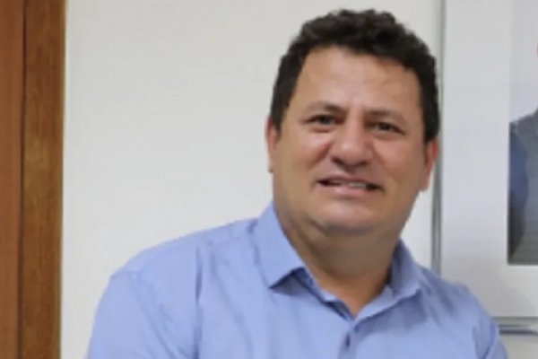 [MPBA aciona prefeito de Caetanos por utilização indevida de verba pública na produção de materiais para promoção pessoal ]