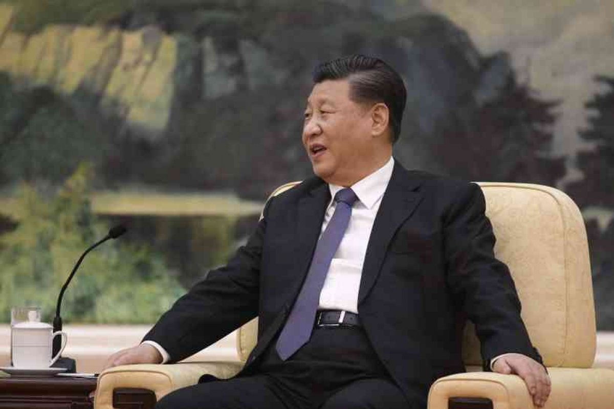 Morador de Porto Velho processa presidente chinês e pede R$ 5 bilhões