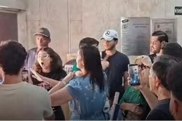 [Ministério Público investiga deputada eleita após invasão de sindicato e arremesso de pés de galinha]