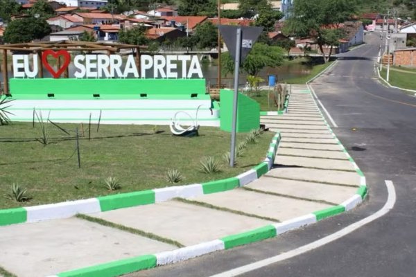 [Serra Preta suspende festas e shows públicos após decretar emergência por seca]