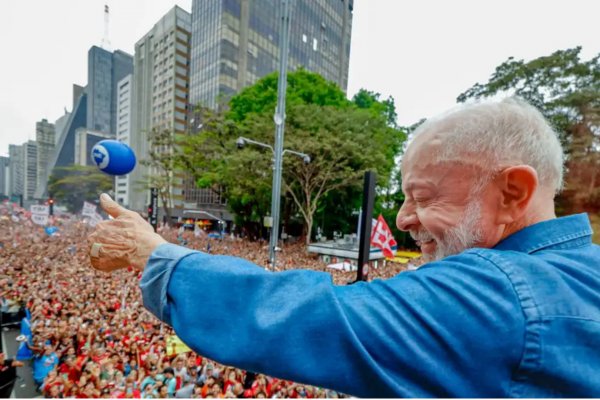 [Atos pró-Lula mobilizam 76 cidades brasileiras durante o domingo ]