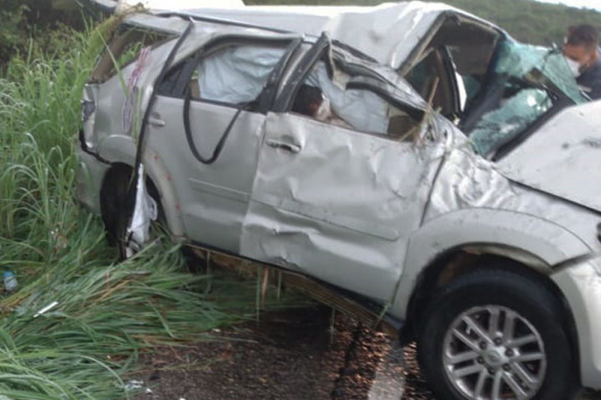 Acidente em rodovia deixa uma pessoa morta e outra ferida