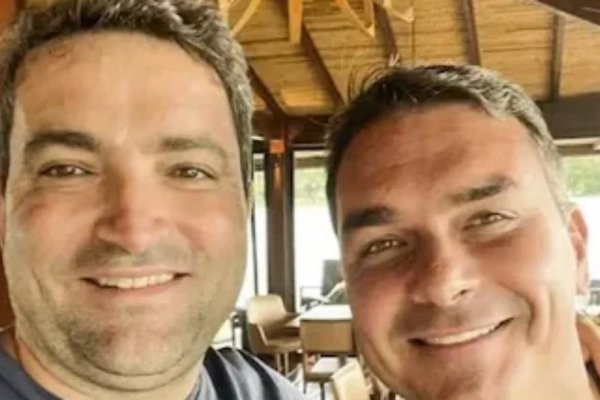 [PF aponta que Flávio Bolsonaro era ‘usuário master’ de conta de offshore sócia do jato de Vorcaro]