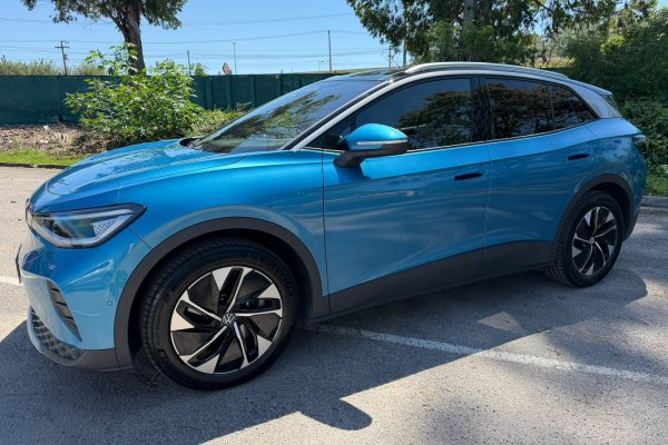 [ID.4 Pro entra em pré venda no país com motor mais potente e mais autonomia ]