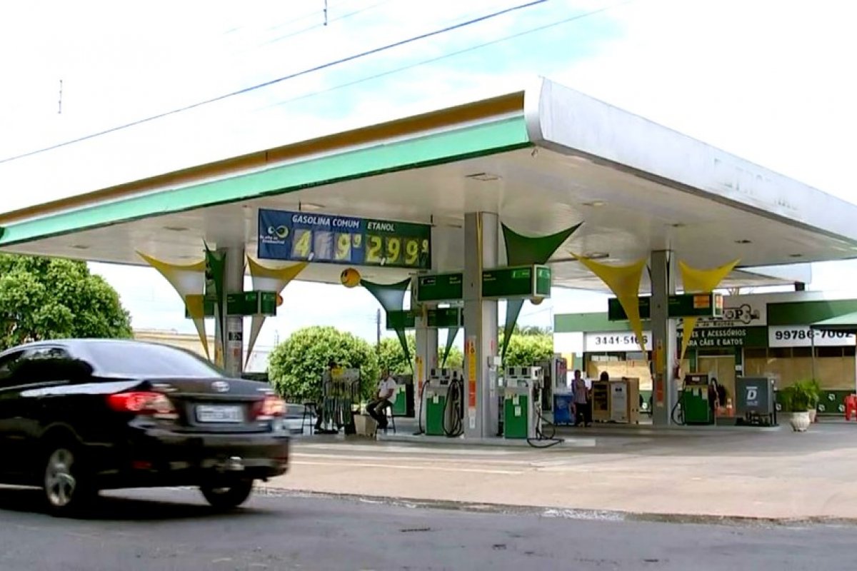 Coronavírus: ANP regulamenta funcionamento de postos no país