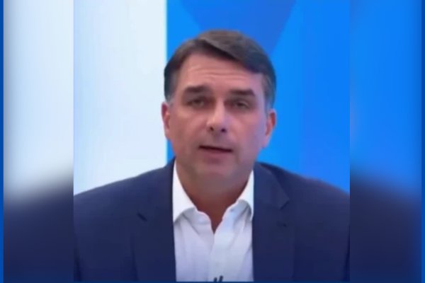 [Vídeo: 'mais um dia para andar de ônibus e ser assaltado', diz Flávio Bolsonaro sobre fim da escala 6x1]