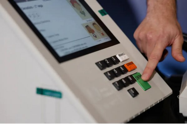 [Mais de 300 seções eleitorais mudam de endereço na Bahia para o 2º turno; entenda]