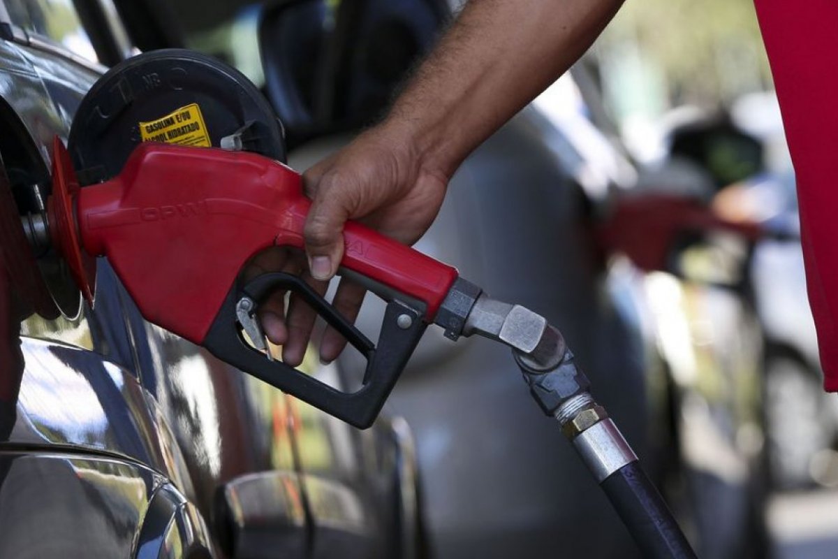 ANP determina que postos de gasolina funcionem até 19h durante pandemia de coronavírus