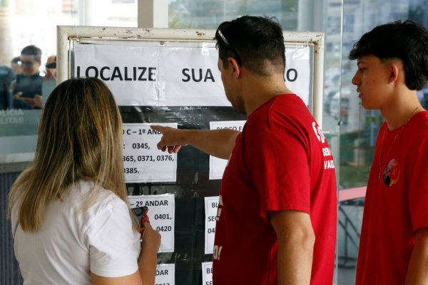 [Cerca de 130 mil eleitores votarão em locais diferentes no 2º turno]
