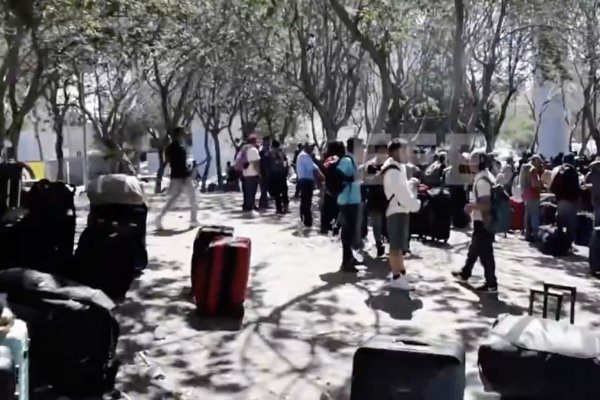 [Hostilizados por Trump, trabalhadores agrícolas imigrantes do México deixam os EUA em período de colheita]