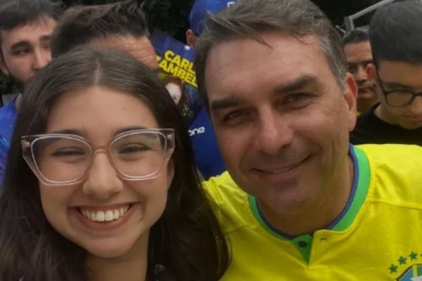 [Eduarda Campopiano e Padre Kelmon confirmam presença em novo ato pró-Flávio Bolsonaro em Salvador]