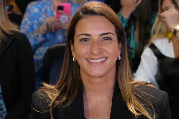 [Roberta Roma recebe alta após internação por novas dores no peito em Salvador]