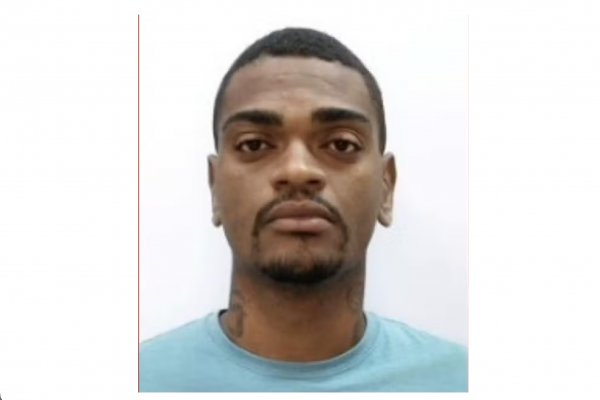 [Homem é preso em Salvador após exigir R$ 120 mil e ameaçar família de empresários]