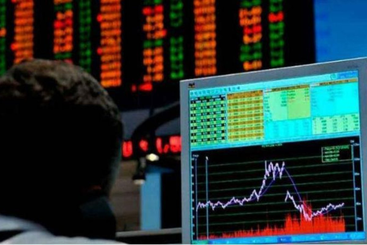 Com impacto do novo coronavírus na economia, Ibovespa recua 5,22%