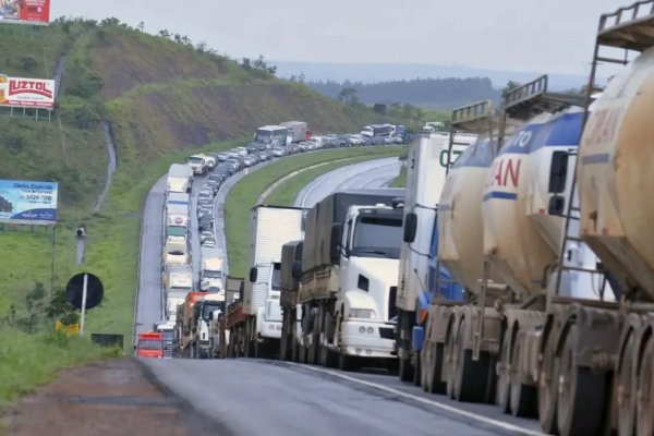 [MPT acompanha pagamento de verbas rescisórias a ex-rodoviários da CSN em Salvador ]