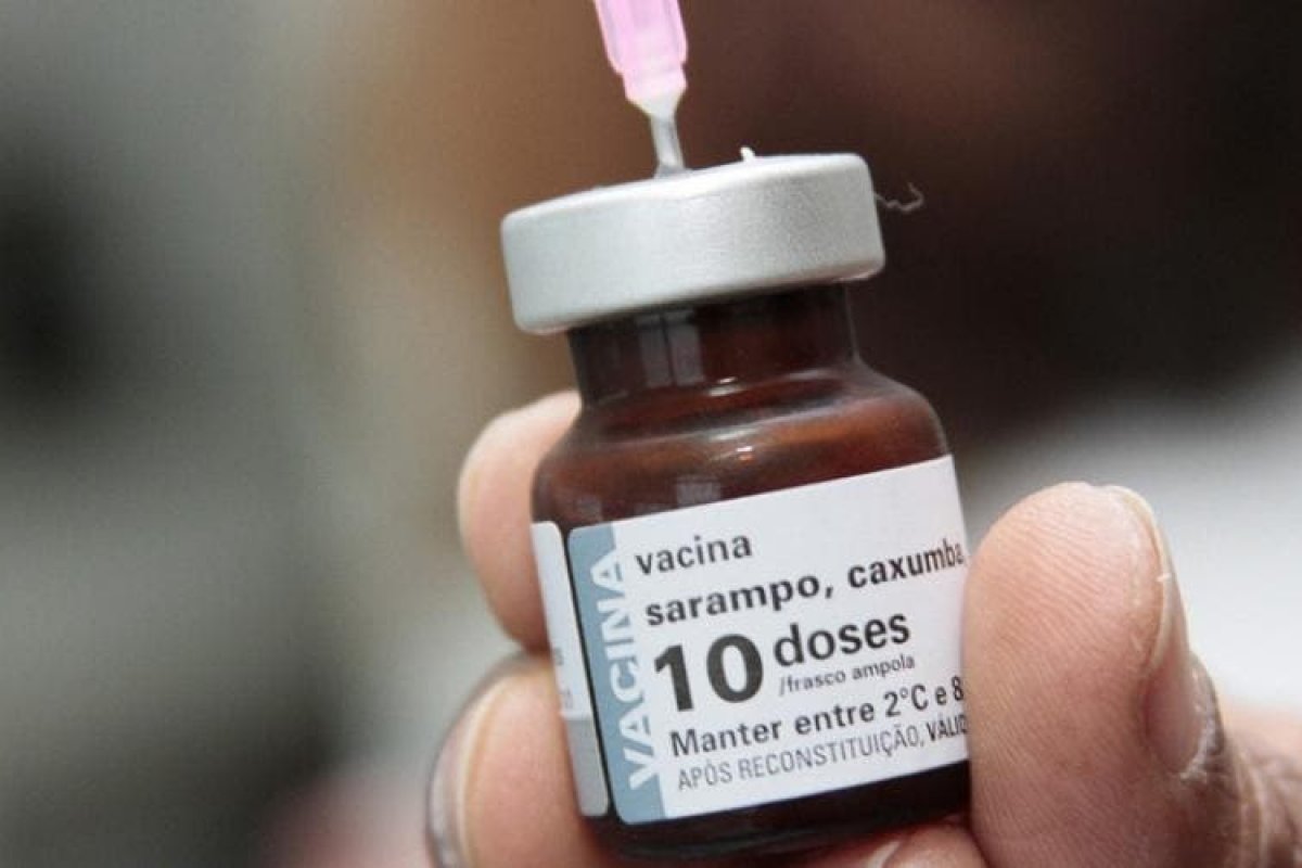 Para prevenir Covid-19, Ministério da Saúde pede adiamento de vacinas de caxumba e rubéola