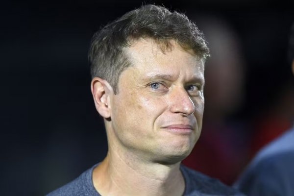[Próximo adversário do Vitória demite técnico após derrota ]