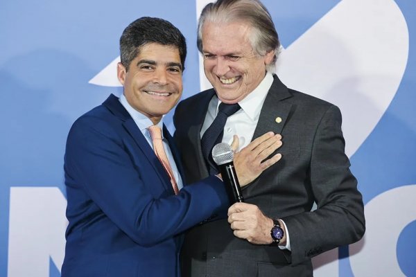 [Vídeo: Luciano Bivar acusa ACM Neto de desviar dinheiro de fundação partidária]
