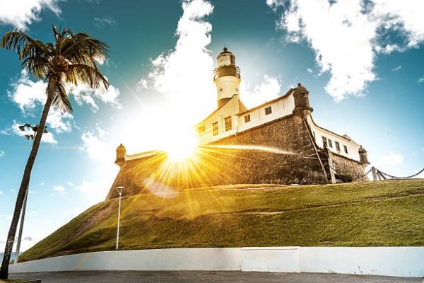 [Confira a previsão do tempo para o fim de semana do feriadão]