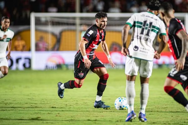 [Em confronto direto contra Coritiba, Vitória tenta primeiro triunfo fora para se afastar do Z-4]