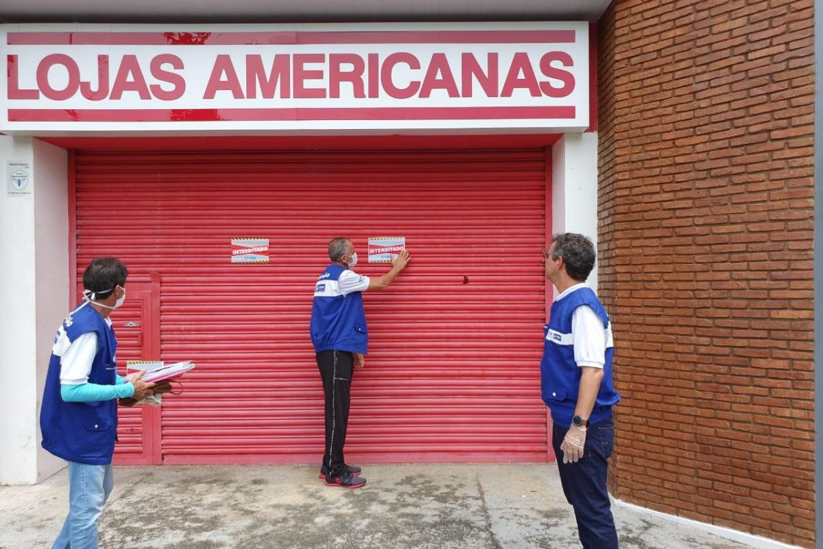 Prefeitura cassa alvará de funcionamento de shopping e de loja por descumprir decreto 