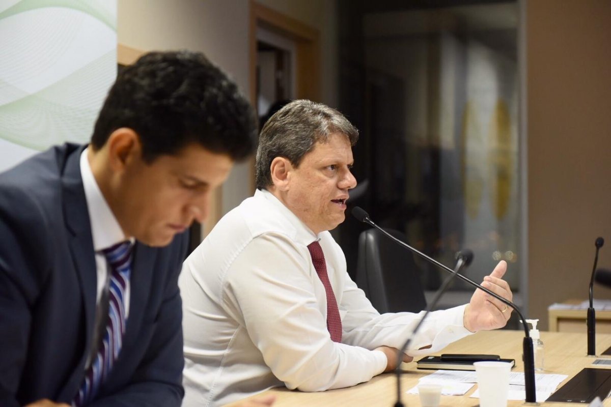 Covid-19: Governo Federal e Estados preparam logística para distribuição de testes rápidos