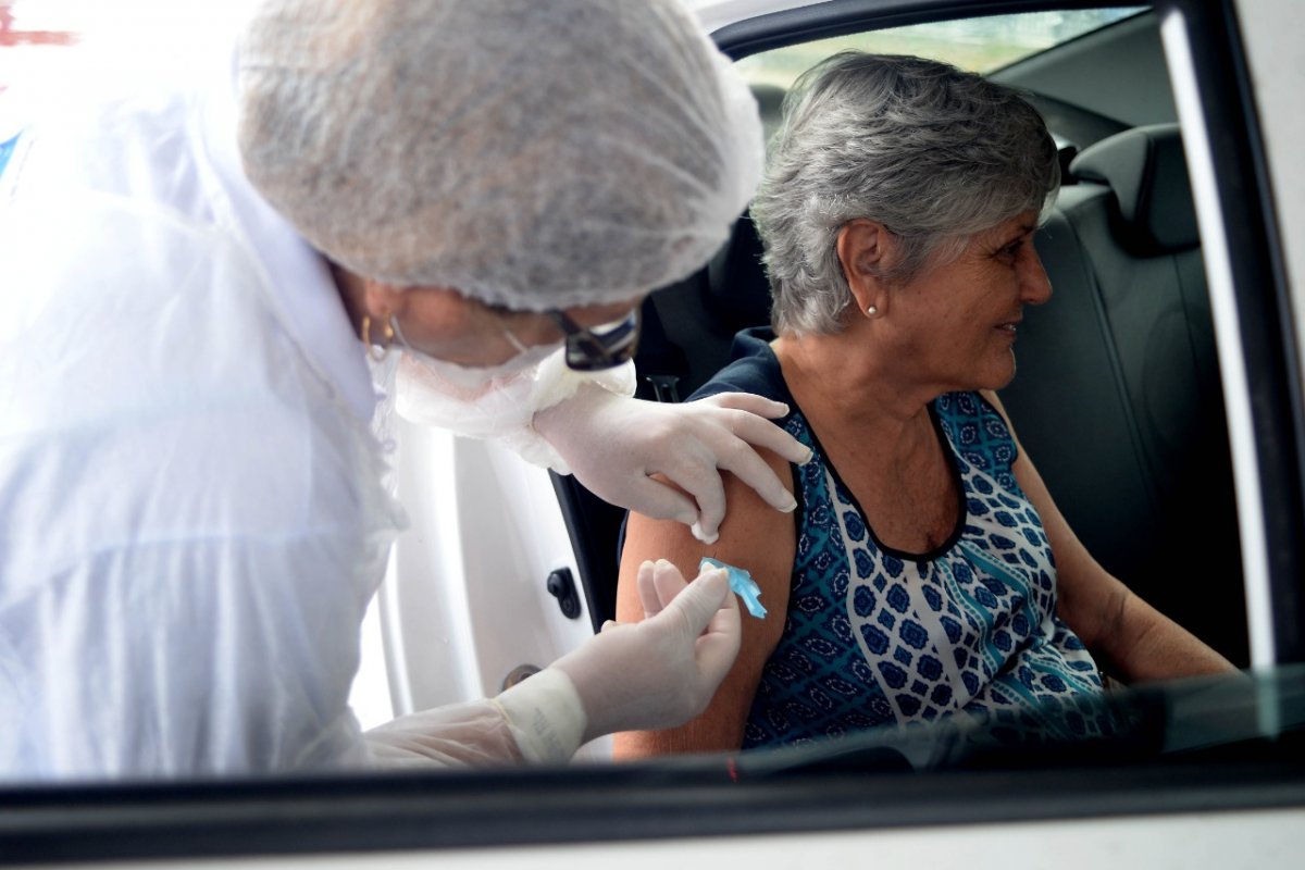 Salvador registra mais de 40 mil pessoas vacinadas contra a gripe