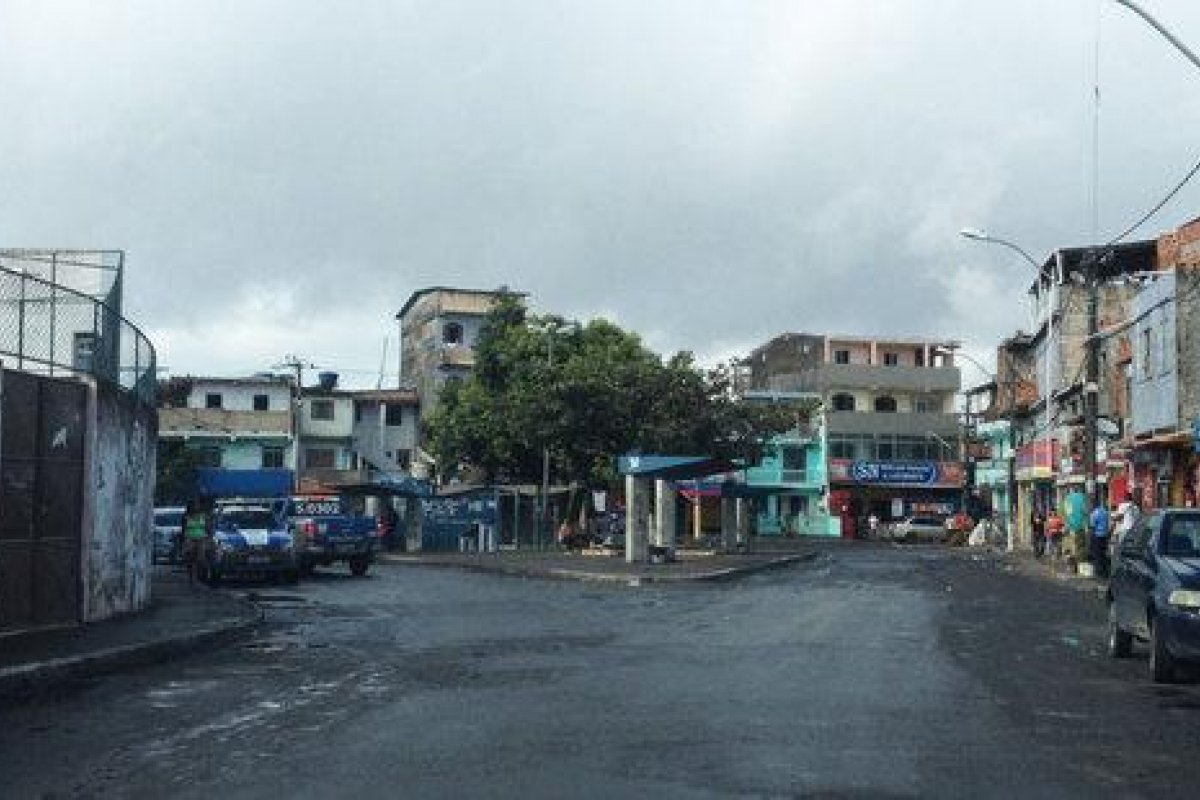 Mulher é morta a tiros em Marechal Rondon, em Salvador