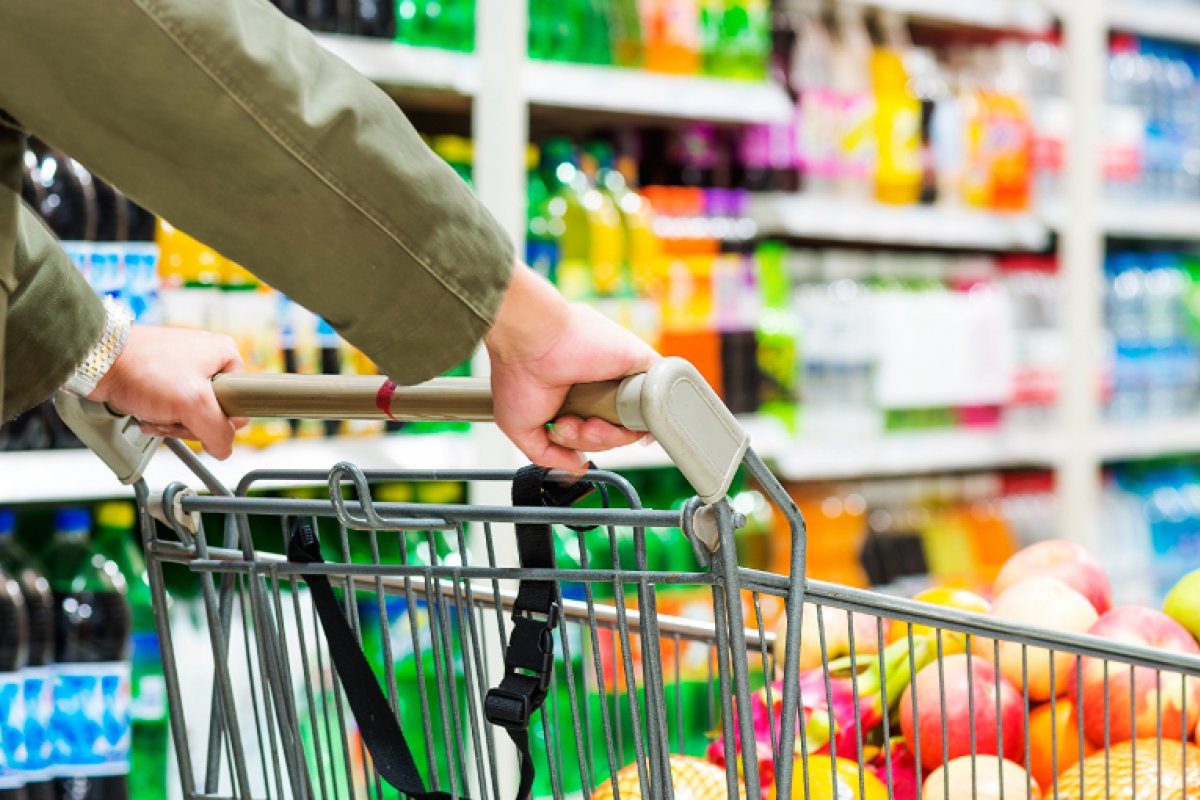 Cresce o número de estabelecimentos e pessoas trabalhando no comércio baiano 