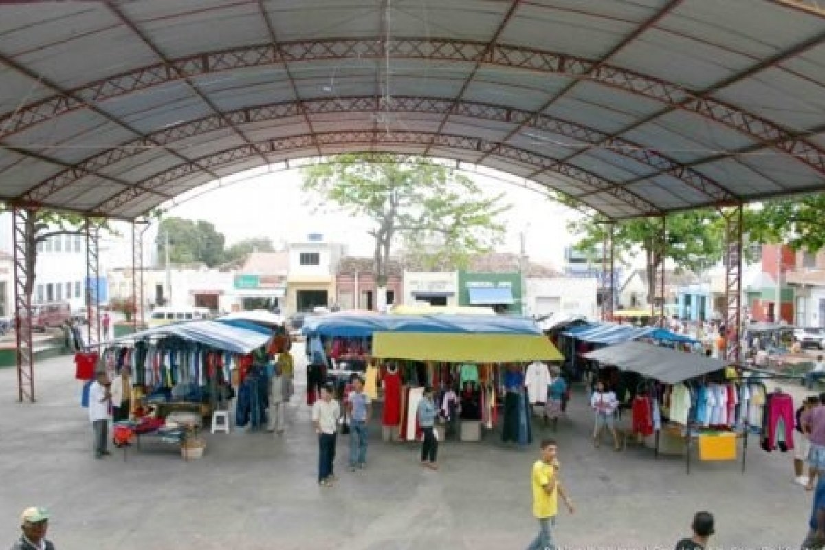 MP-BA determina venda de produtos essenciais no comércio do município de Seabra